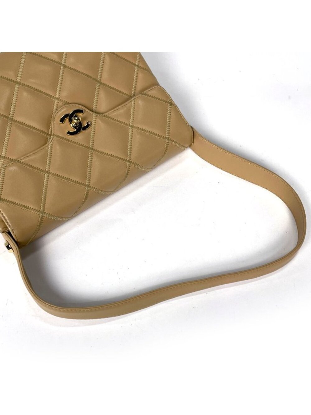 Chanel Shoulder Bag CC Logo Leather Beige - Picture 6 of 11